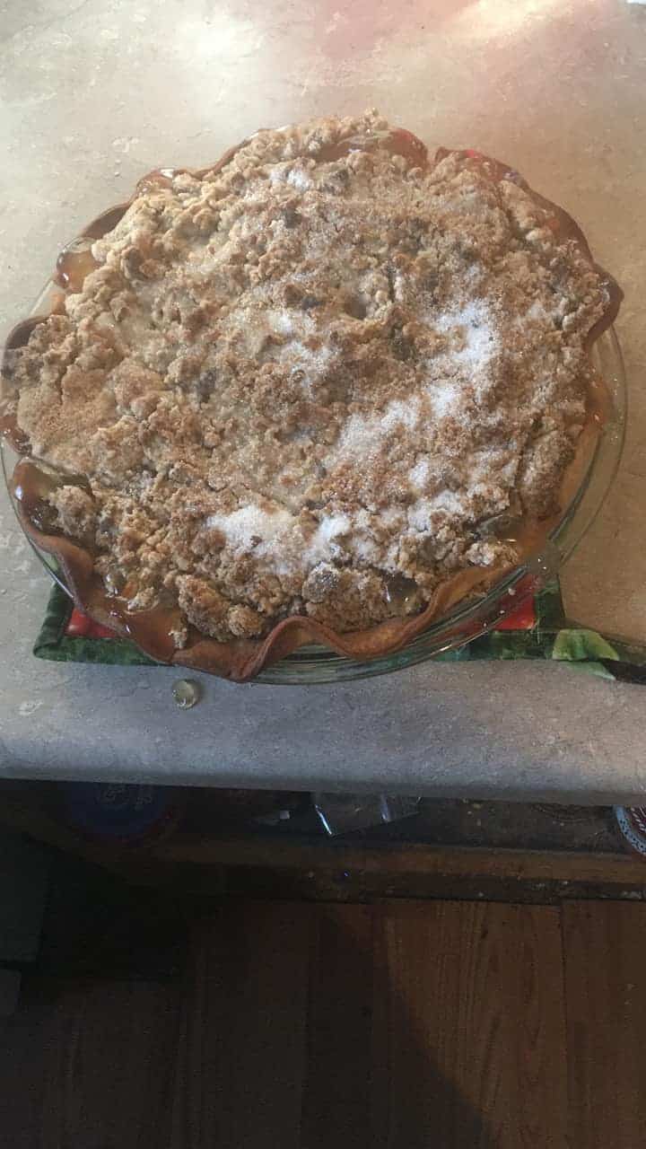 Beyond Crumbles: Discovering Authentic Dutch Apple Pie History